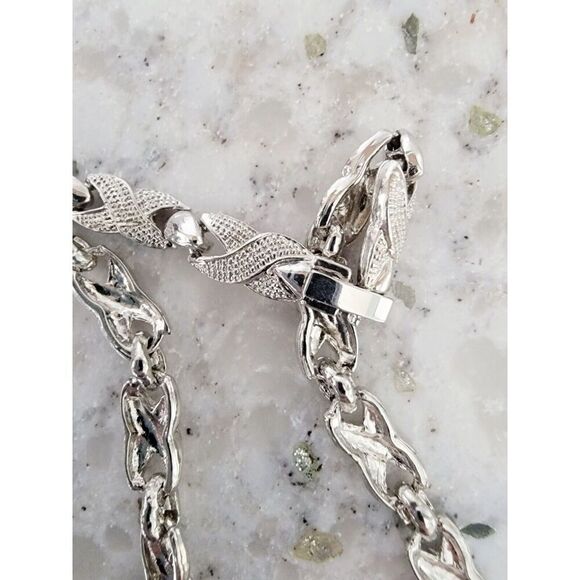 Vintage 80's/90's Necklace Blue Crystal‎ Rhinestone Art Glass *2 Stones MISSING* - Picture 7 of 10